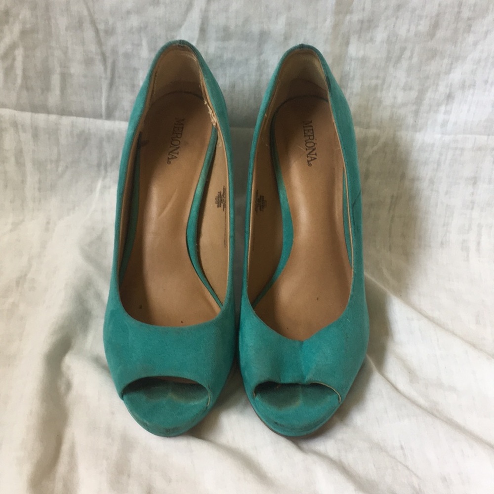 Turquoise blue suede peep toe heels size 8